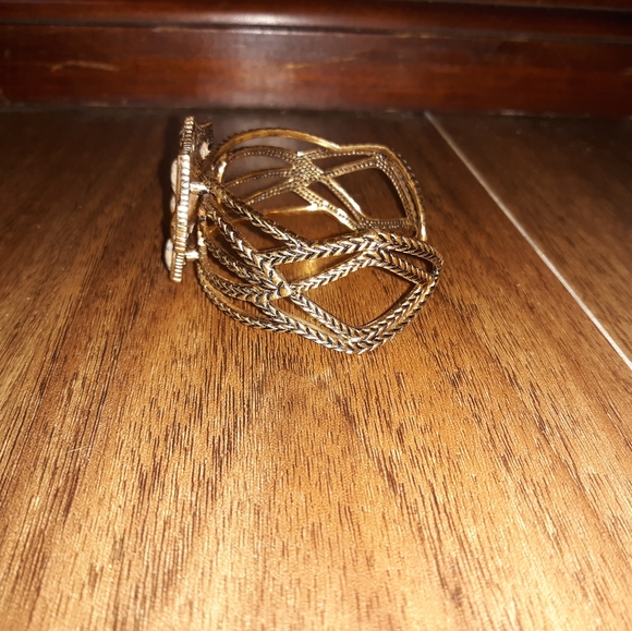 STUDIO BARSE CUFF BRACELET - Picture 5 of 7